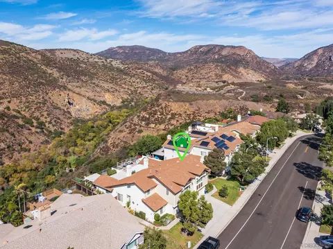 8082 Mission Vis, San Diego, CA 92120