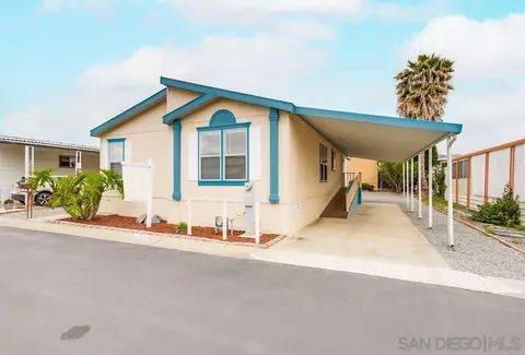 1010 E Bobier #182, Vista, CA 92084 photo 4
