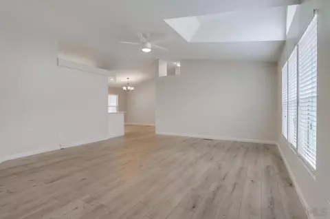 1010 E Bobier #182, Vista, CA 92084 photo 10
