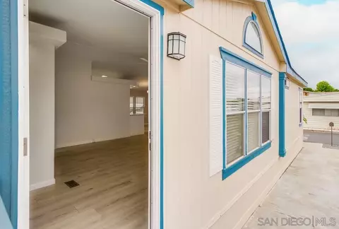 1010 E Bobier #182, Vista, CA 92084 photo 9