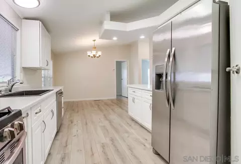 1010 E Bobier #182, Vista, CA 92084 photo 24