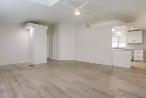 1010 E Bobier #182, Vista, CA 92084 photo 16