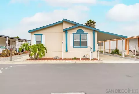 1010 E Bobier #182, Vista, CA 92084 photo 3