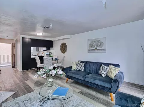 Living - 1168 Decker St #C, El Cajon, CA 92019 photo 2 of 5
