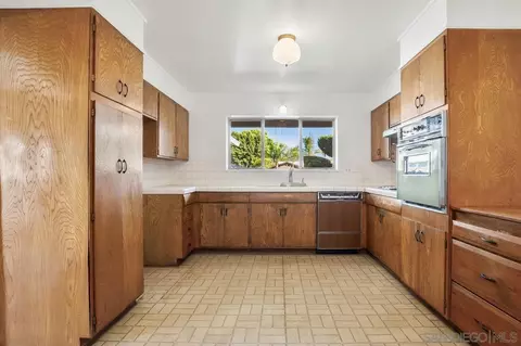546 Durham St, El Cajon, CA 92019 photo 8