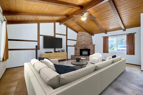 Living - 26419 N Broadway, Escondido, CA 92026 photo 1 of 6