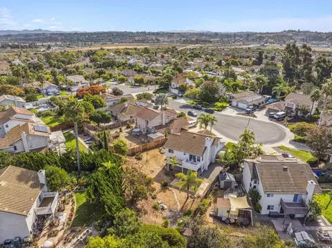 View/Area - 3232 Ricewood Dr, Oceanside, CA 92058 photo 4 of 10