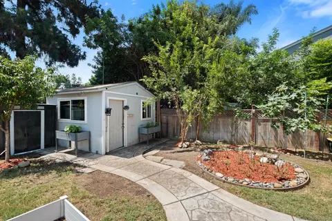 Exterior - 2623 Valencia Cyn, Spring Valley, CA 91977 photo 5 of 7