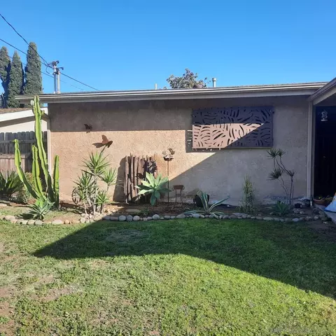 5143 Streamview Dr, San Diego, CA 92105