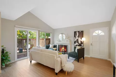 Living - 2033 Shadytree Ln, Encinitas, CA 92024 photo 3 of 3
