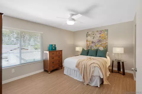 Bedroom - 2033 Shadytree Ln, Encinitas, CA 92024 photo 3 of 8
