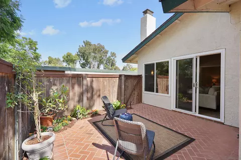 Exterior - 2033 Shadytree Ln, Encinitas, CA 92024 photo 3 of 15