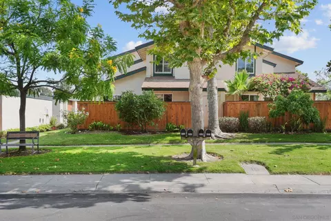 Exterior - 2033 Shadytree Ln, Encinitas, CA 92024 photo 4 of 15