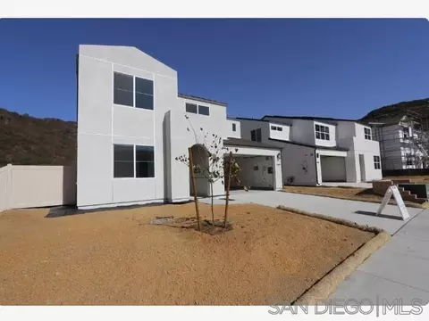 35562 Orchard Trl #357, Fallbrook, CA 92028