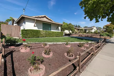 Exterior - 8108 Dorchester St, Spring Valley, CA 91977 photo 2 of 5