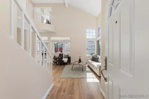 Entry Way - 4755 Via Colorado, Oceanside, CA 92056 photo 2 of 4