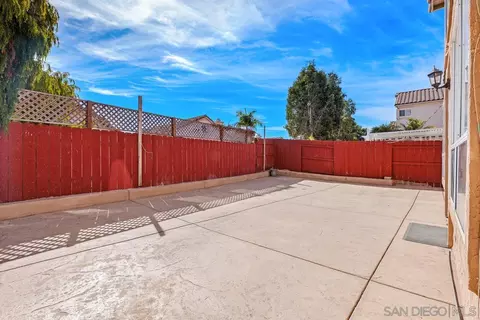 Exterior - 4755 Via Colorado, Oceanside, CA 92056 photo 3 of 4