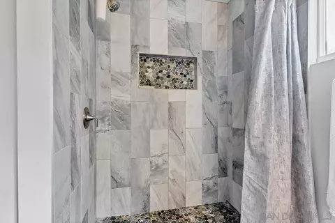 Bath - 9135 Willowgrove Ave, Santee, CA 92071 photo 3 of 3