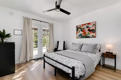Bedroom - 2043 Vista Valle Verde Dr, Fallbrook, CA 92028 photo 6 of 7