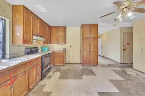 Kitchen - 13401 Montego Dr, Poway, CA 92064 photo 4 of 5