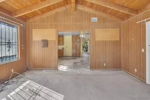 Living - 13401 Montego Dr, Poway, CA 92064 photo 3 of 3