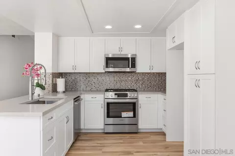 Kitchen - 10017 E Glendon Cir, Santee, CA 92071 photo 2 of 2