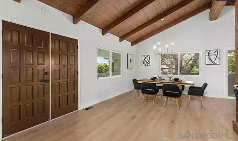 Dining - 1283 Eolus Ave, Encinitas, CA 92024 photo 1 of 2