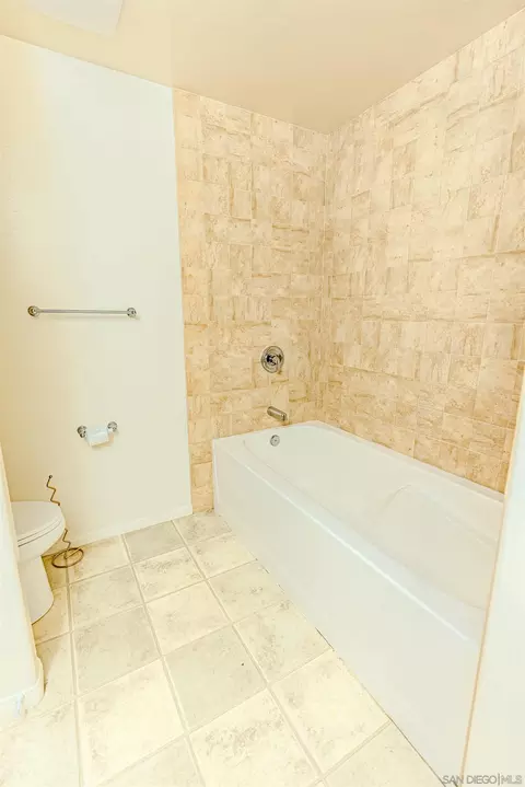 649 10th St, Imperial Beach, CA 91932 photo 21