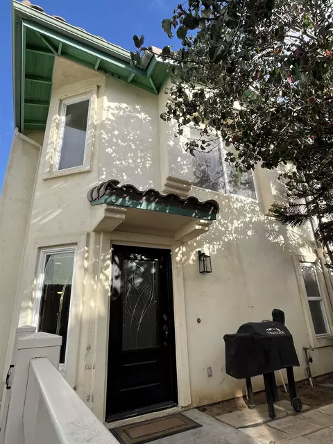 649 10th St, Imperial Beach, CA 91932 photo 4