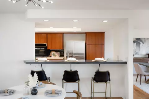 Dining - 5665 Soledad Mountain Rd, La Jolla, CA 92037 photo 5 of 9