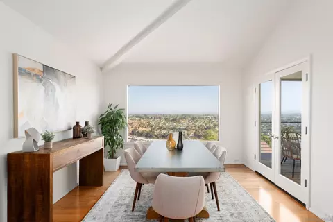 Dining - 5665 Soledad Mountain Rd, La Jolla, CA 92037 photo 6 of 9