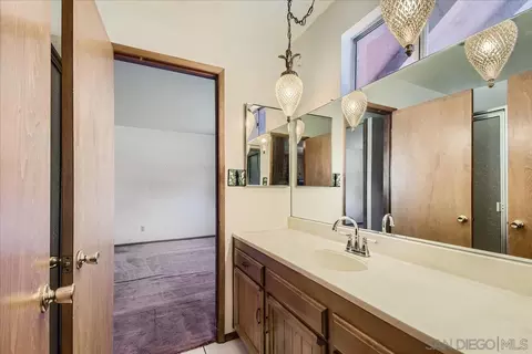 Bath - 7578 Pine Blvd, Pine Valley, CA 91962 photo 1 of 3