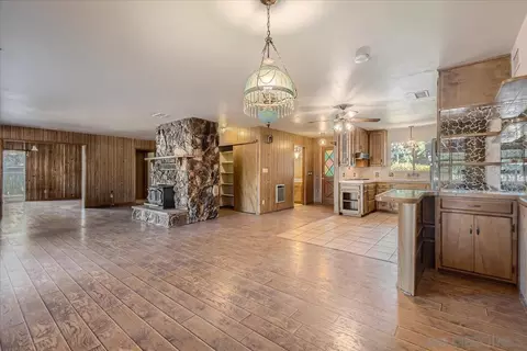 Living - 7578 Pine Blvd, Pine Valley, CA 91962 photo 2 of 6