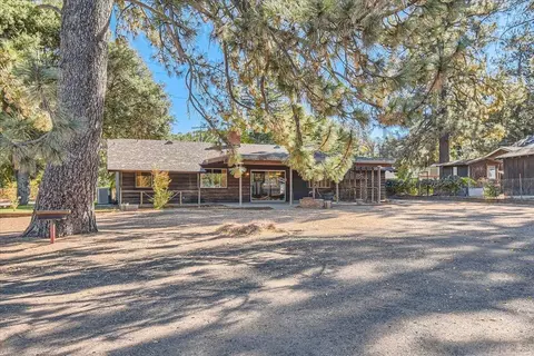 Exterior - 7578 Pine Blvd, Pine Valley, CA 91962 photo 7 of 8