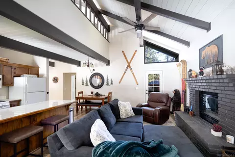42824 Cedar, Big Bear Lake, CA 92315 photo 8