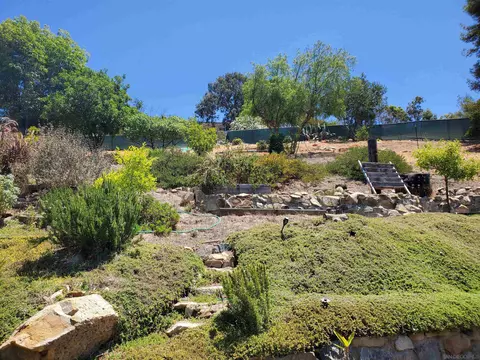 2895 Helix, Spring Valley, CA 91977 photo 4