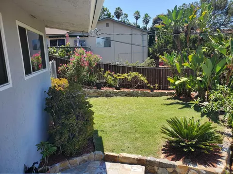 2895 Helix, Spring Valley, CA 91977 photo 2