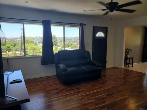 2895 Helix, Spring Valley, CA 91977 photo 6