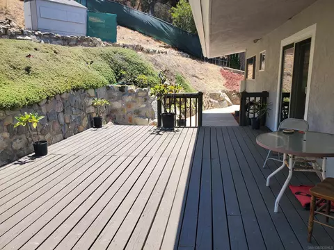 2895 Helix, Spring Valley, CA 91977 photo 3