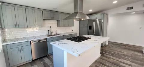 Kitchen - 441 E Naples St, Chula Vista, CA 91911 photo 1 of 4