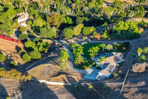 View/Area - 3187 Rancho Del Sol, Escondido, CA 92025 photo 2 of 6