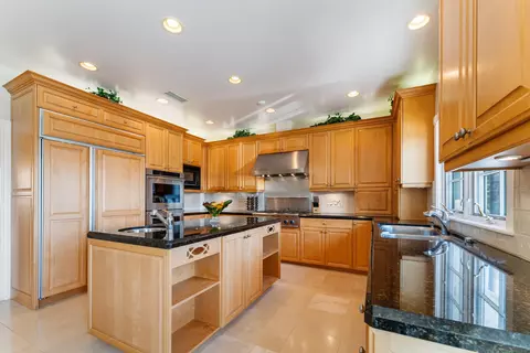 Kitchen - 3187 Rancho Del Sol, Escondido, CA 92025 photo 1 of 4