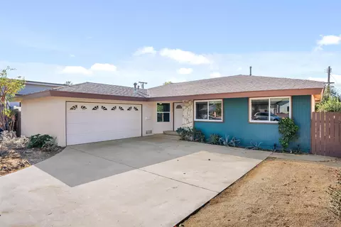 13162 Arminta St, North Hollywood, CA 91605