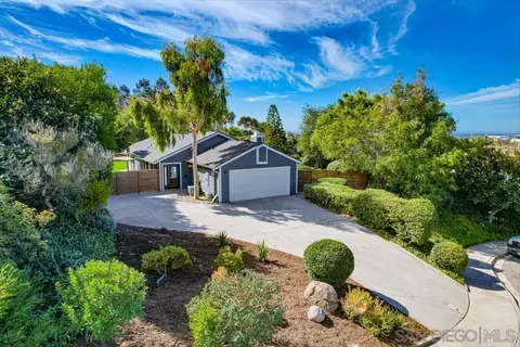 1815 Lucerne Cir, San Marcos, CA 92078