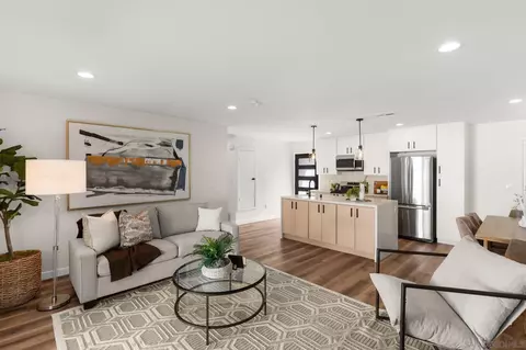 Living - 9470 Lake Canyon Rd, Santee, CA 92071 photo 2 of 2