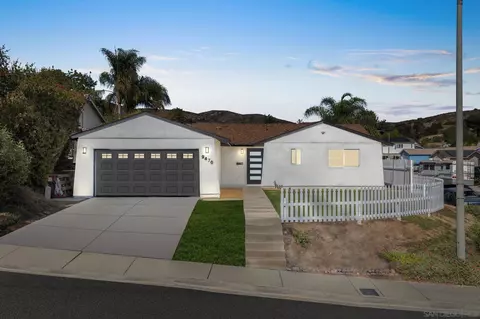 9470 Lake Canyon Rd, Santee, CA 92071