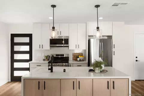 Kitchen - 9470 Lake Canyon Rd, Santee, CA 92071 photo 2 of 2