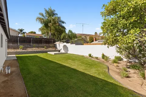 Exterior - 9470 Lake Canyon Rd, Santee, CA 92071 photo 4 of 4