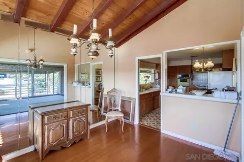 Dining - 4566 Glen St, La Mesa, CA 91941 photo 1 of 2