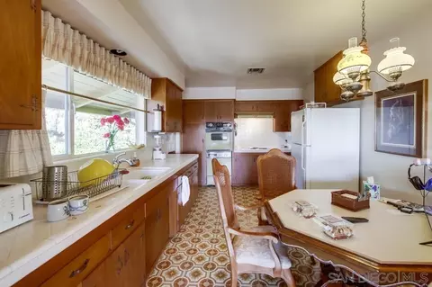 Kitchen - 4566 Glen St, La Mesa, CA 91941 photo 1 of 2
